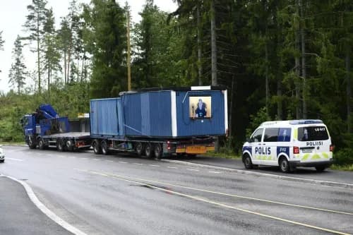 Hukkaw Matkalla Merikontissa